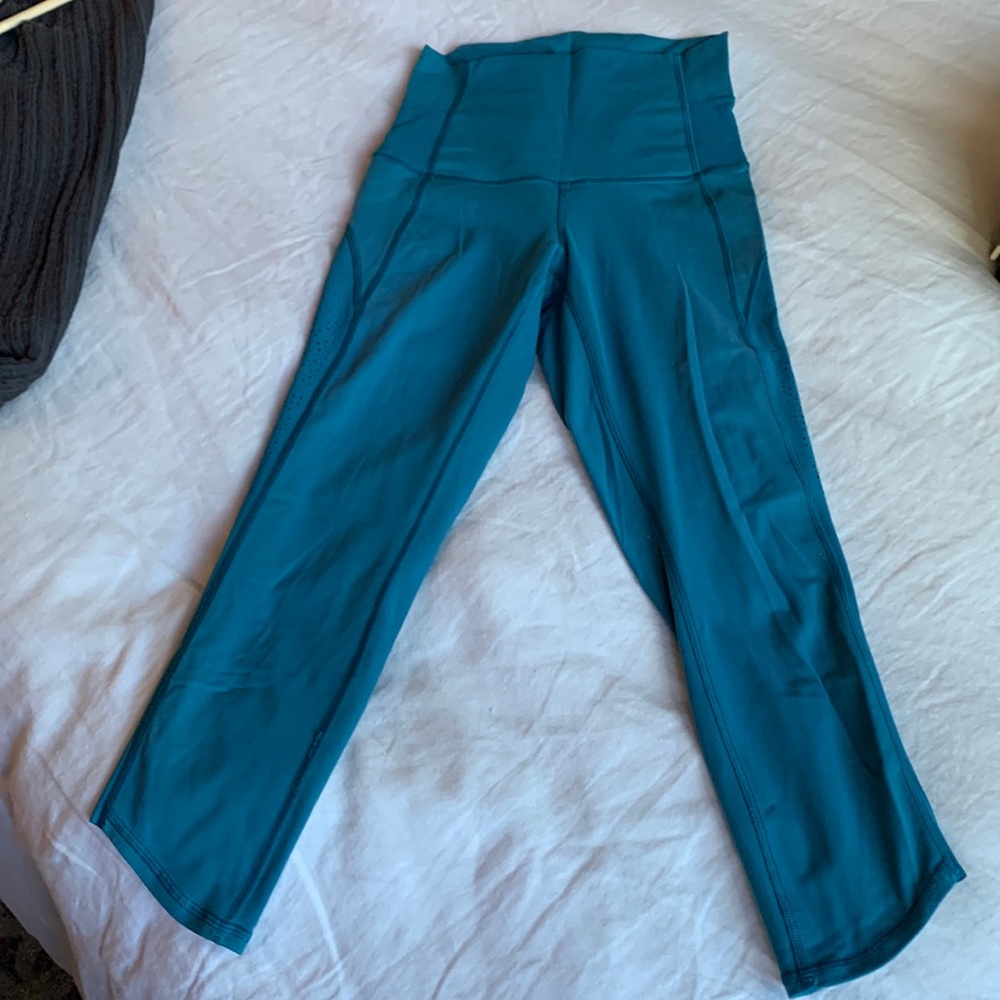 Lululemon Teal Yoga Pants